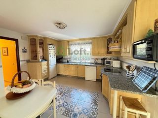 Chalet en venta en Ctra de Sevilla - Ronda sur en Badajoz