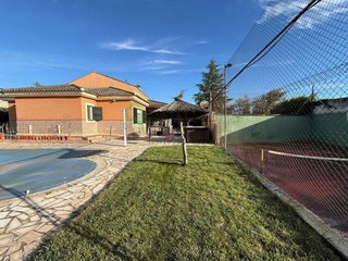 Chalet en venta en Ctra de Sevilla - Ronda sur en Badajoz