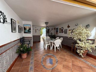 Chalet en venta en Montequinto en Dos Hermanas
