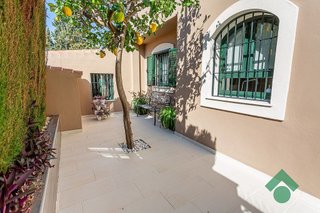 Chalet en venta en La Granja-La Colina-Los Pastores en Algeciras