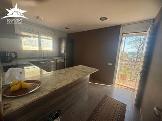 Chalet en venta en Corbera de Llobregat