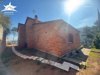 Chalet en venta en Corbera de Llobregat
