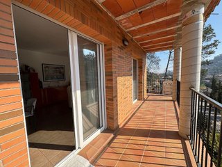 Chalet en venta en Corbera de Llobregat