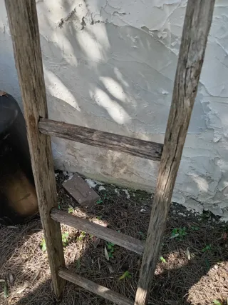 Scala in legno rustica