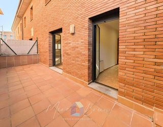 Casa adosada en venta en Tona