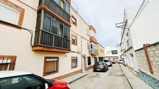 Piso en venta en La Banda - Campo de Fútbol en Chiclana de la Frontera