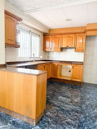 Piso en venta en Zona Calle Valencia en Torrent