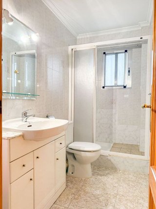 Piso en venta en Zona Calle Valencia en Torrent