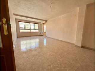Piso en venta en Este en Castellón de la Plana