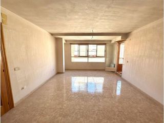 Piso en venta en Este en Castellón de la Plana