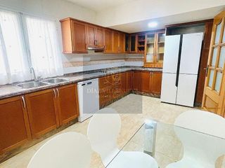 Ático en venta en Ensanche - Diputación en Alicante