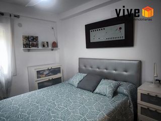 Piso en venta en Cruz Roja en Sevilla