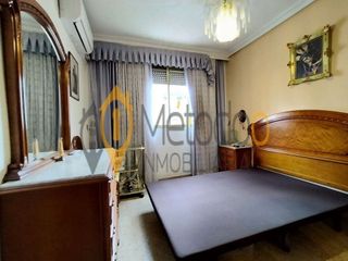 Piso en venta en Rochelambert en Sevilla