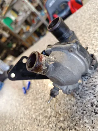 Caja termostato Kawasaki ZZR 600 (91)