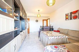 Piso en venta en Palacio de Congresos - Urbadiez - Entrepuentes en Sevilla