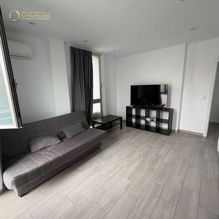 Piso en venta en El Barral Ferial en Coslada