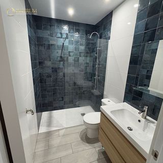 Piso en venta en El Barral Ferial en Coslada