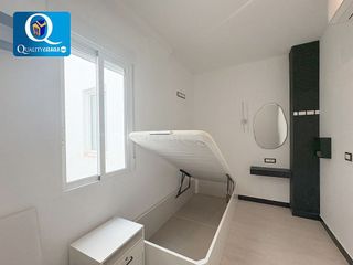 Piso en venta en Ensanche - Diputación en Alicante