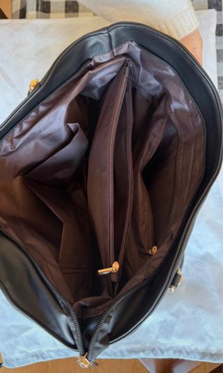 Bolso Negro Cuero Vegetal Varios Compartimentos