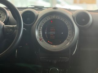 MINI Countryman 2012