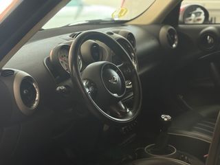 MINI Countryman 2012