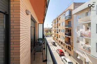 Piso en venta en L'Eixample en Figueres