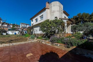 Chalet en venta en Segur de Calafell en Calafell