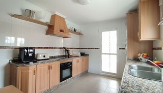 Casa adosada en venta en Gelves