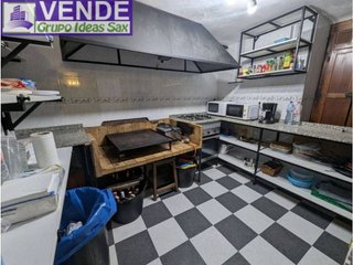 Casa adosada en venta en Sax