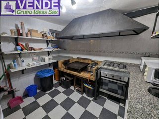 Casa adosada en venta en Sax