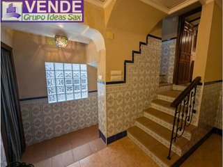 Casa adosada en venta en Sax