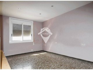 Casa en venta en Les Arenes - La Grípia  Can Montllor en Terrassa
