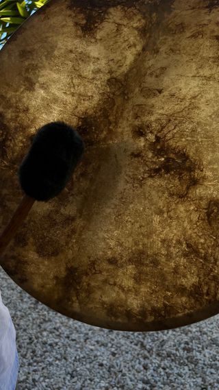 Tamburi sciamanici artigianali da 53 cm nuovi