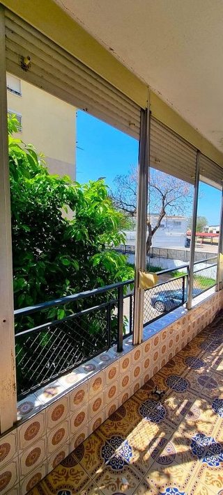 Piso en venta en Parque Alcosa - Jardines del Edén en Sevilla