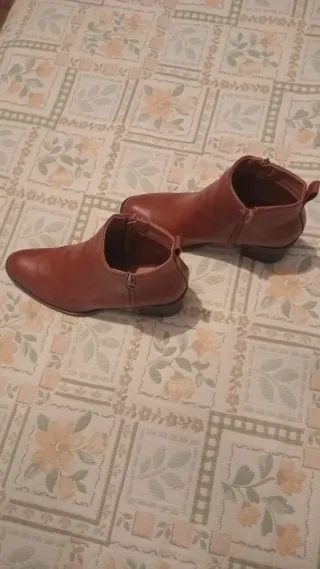 DE MARIPAZ talla 40 color marrón.