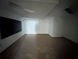 Local comercial en venta en Lucena