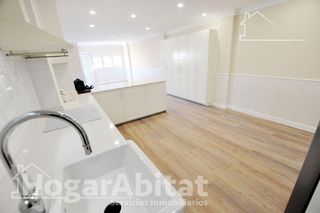 Piso en venta en L´Hort de Senabre en Valencia