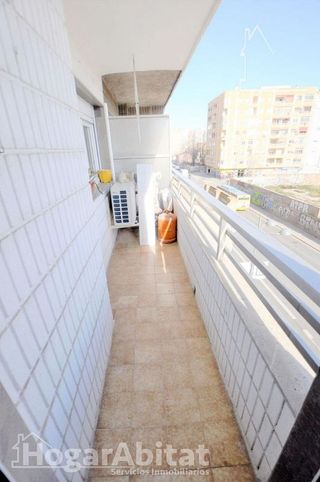 Piso en venta en L´Hort de Senabre en Valencia
