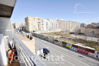 Piso en venta en L´Hort de Senabre en Valencia