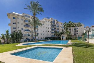 Piso en venta en Puerto - Plaza de Toros en Estepona