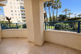 Piso en venta en Puerto - Plaza de Toros en Estepona