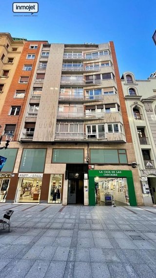 Piso en venta en Centro en Gijón
