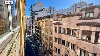 Piso en venta en Centro en Gijón
