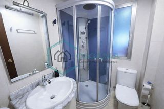 Piso en venta en O Berbés - Peniche en Vigo