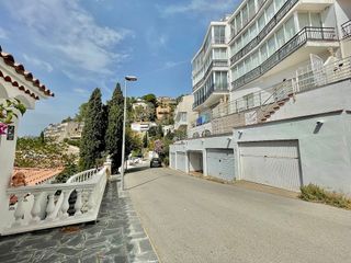 Piso en venta en Port Esportiu - Puig Rom - Canyelles en Roses