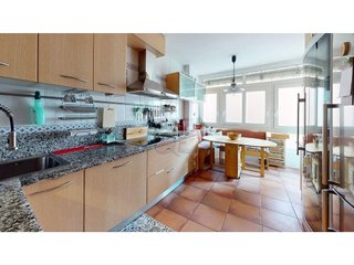 Piso en venta en Eixample Nord – La Devesa en Girona