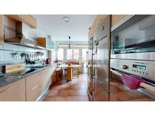 Piso en venta en Eixample Nord – La Devesa en Girona