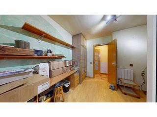 Piso en venta en Eixample Nord – La Devesa en Girona