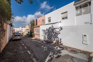 Casa adosada en venta en Bola de Oro - Serrallo en Granada