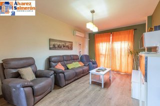 Casa adosada en venta en Casco Histórico en Churriana de la Vega
